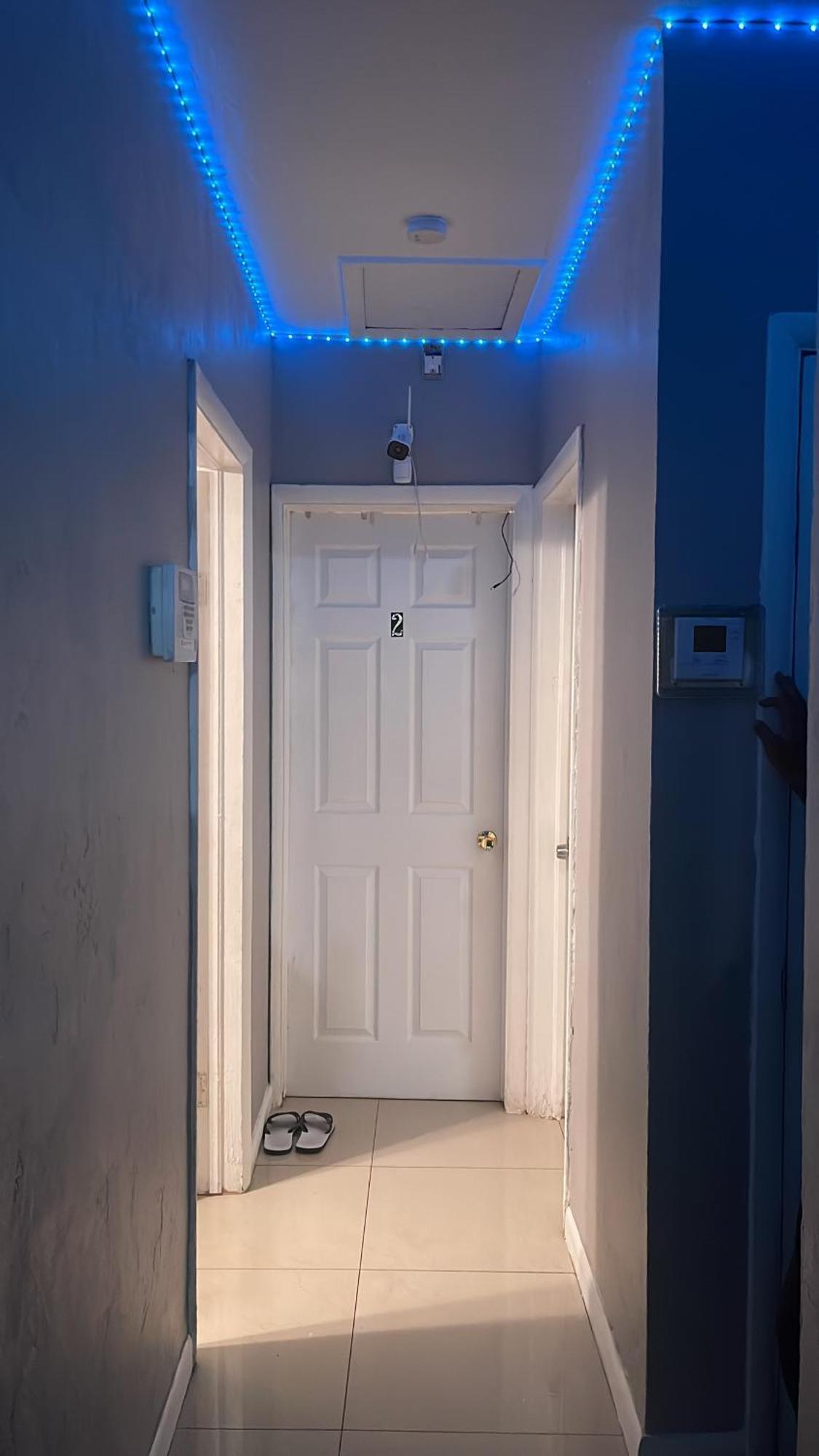 Miami Vibes "Hostel-Like" Shared Room Норт-Маямі Екстер'єр фото